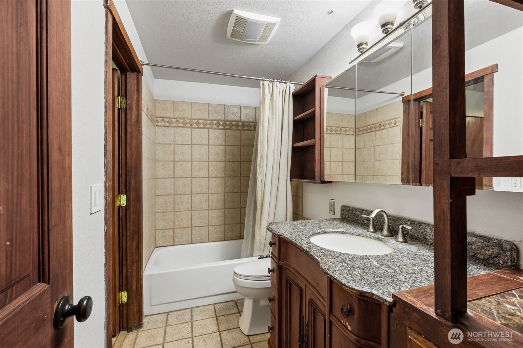 608 School SE, Lacey, WA 98503