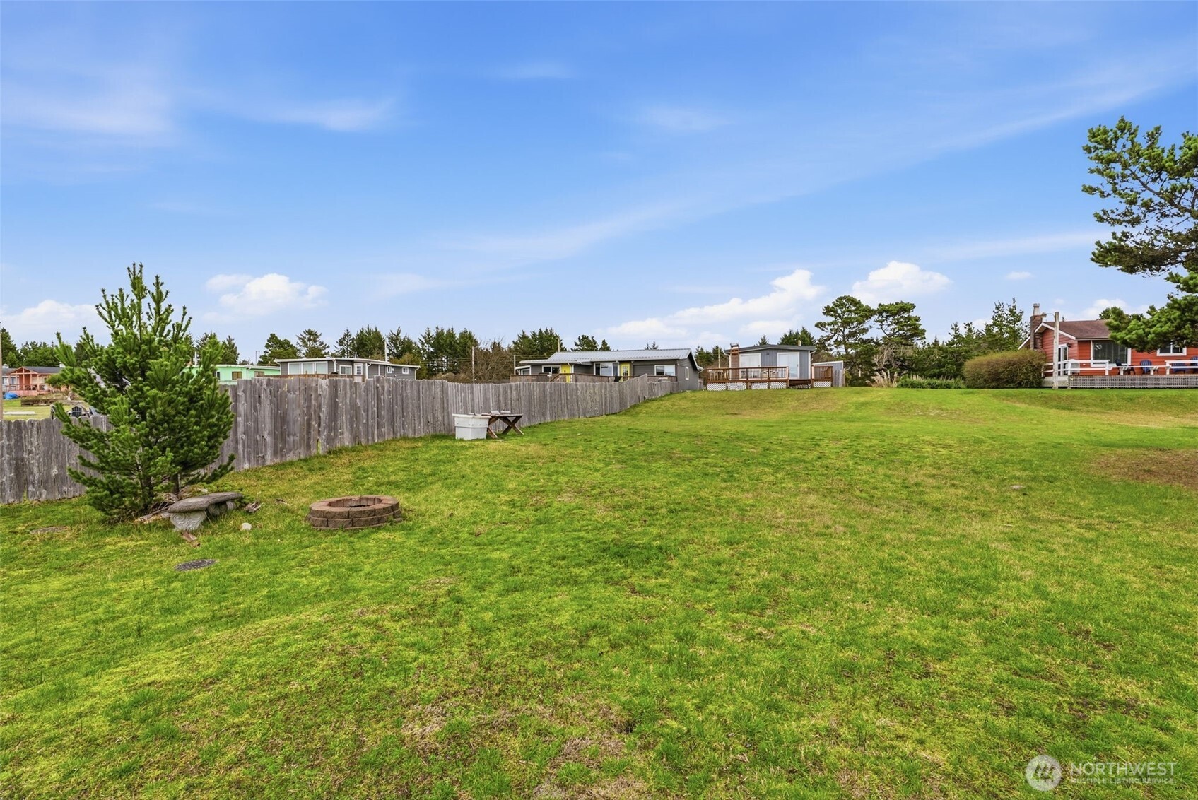 13301 North Place , Long Beach, WA 98631