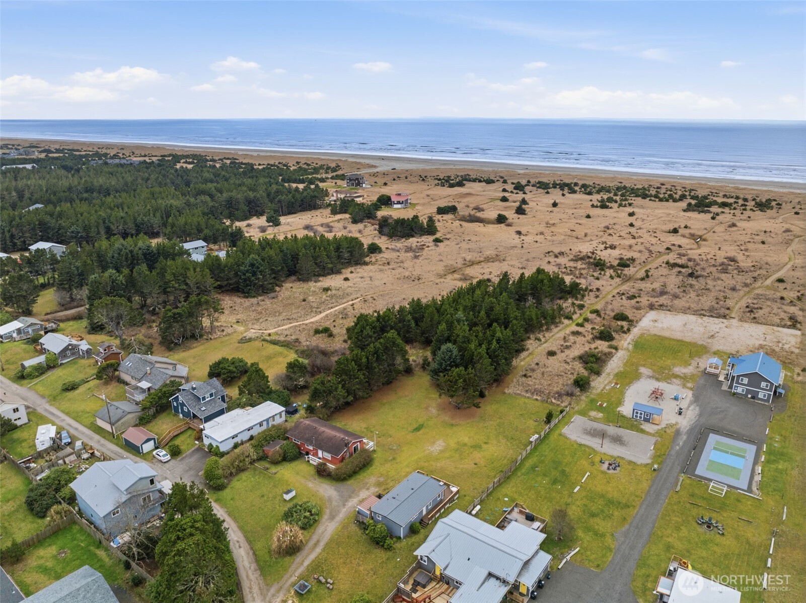 13301 North Place , Long Beach, WA 98631