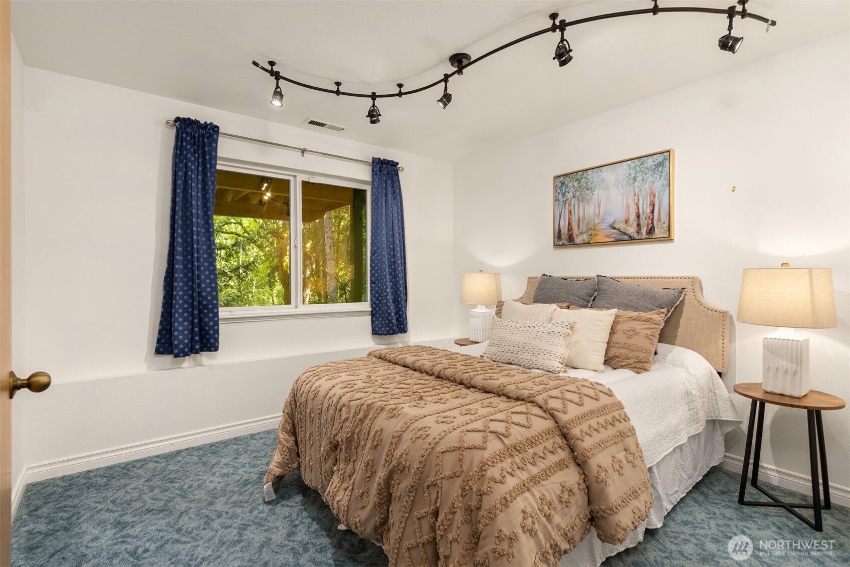 26540 Edgewater Boulevard NW, Poulsbo, WA 98370