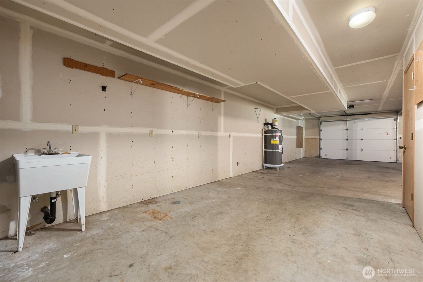26540 Edgewater Boulevard NW, Poulsbo, WA 98370