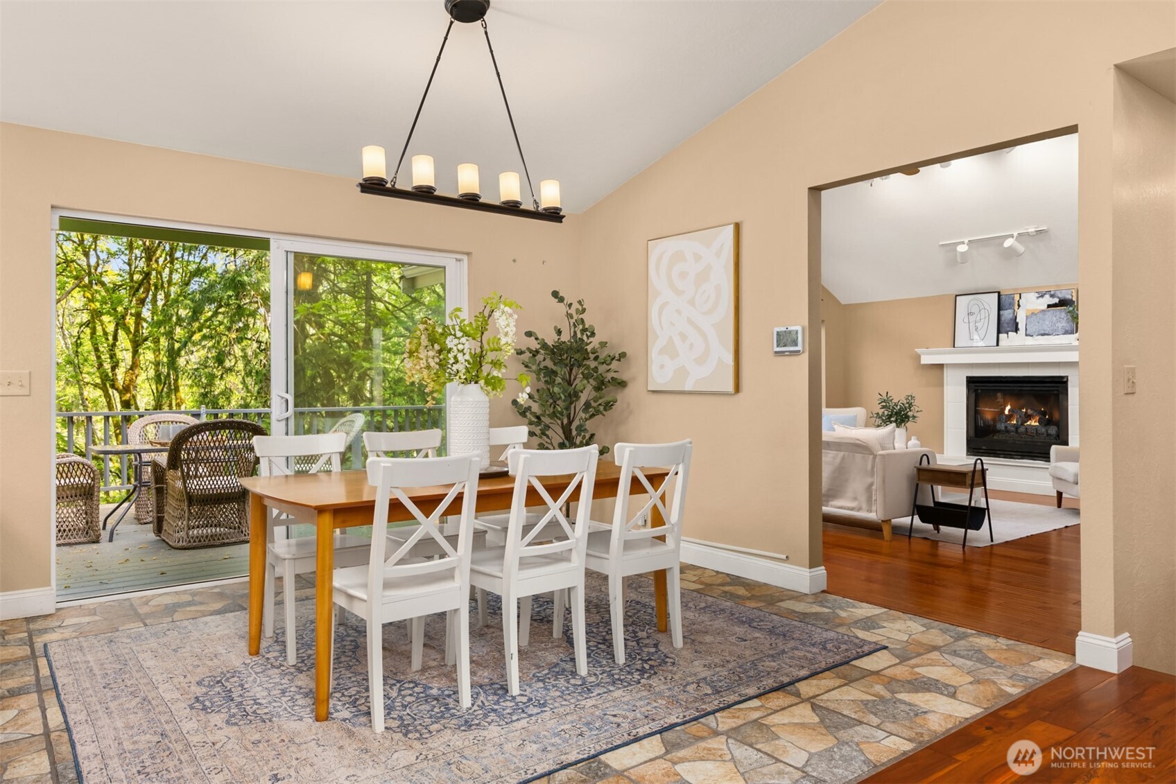 26540 Edgewater Boulevard NW, Poulsbo, WA 98370