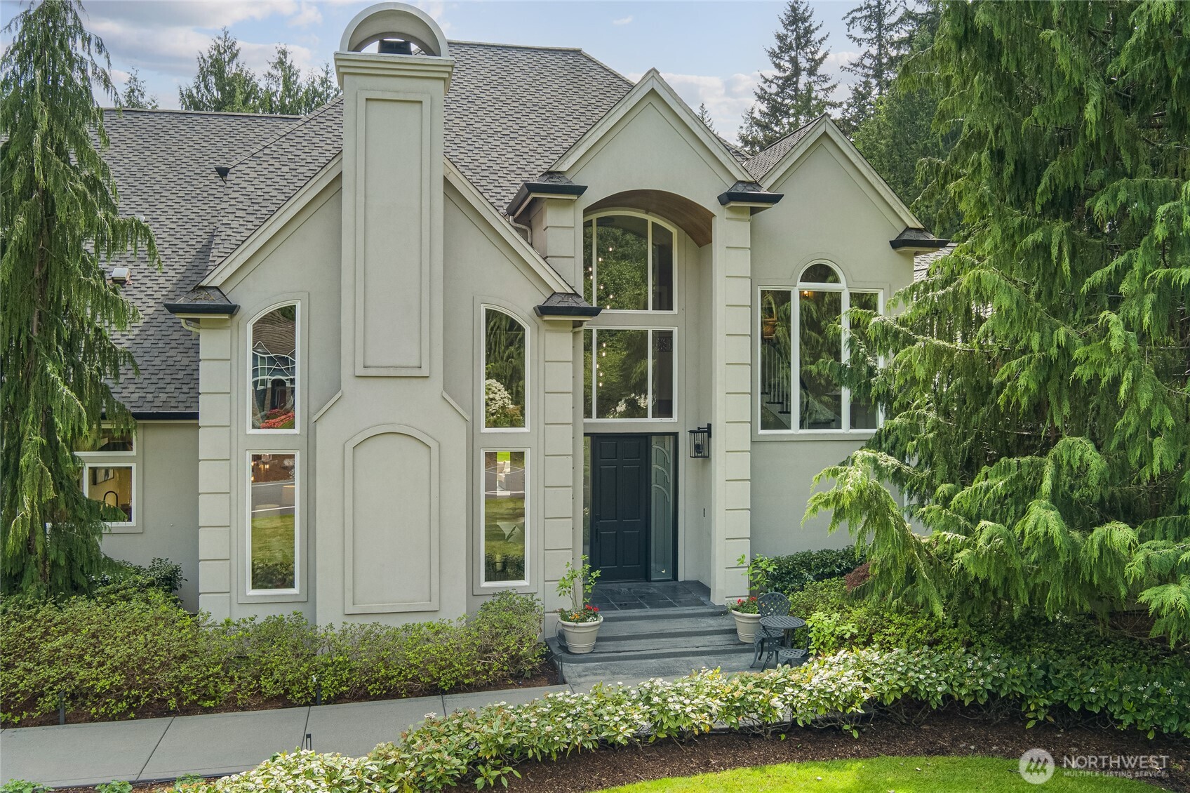8218 229th Place SE, Woodinville, WA 98072