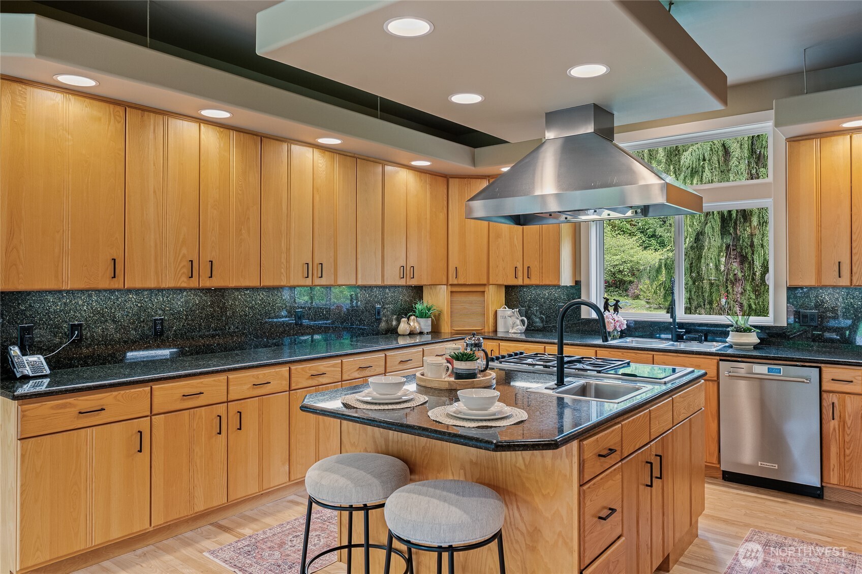 8218 229th Place SE, Woodinville, WA 98072