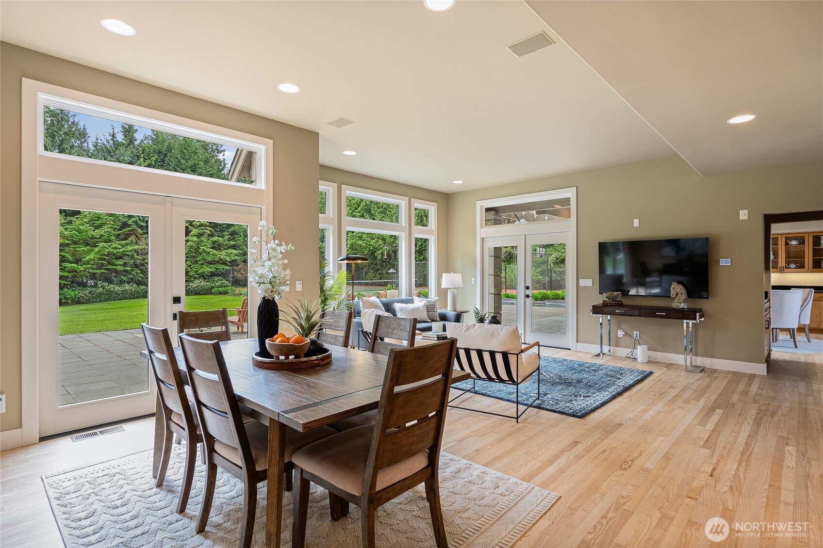 8218 229th Place SE, Woodinville, WA 98072