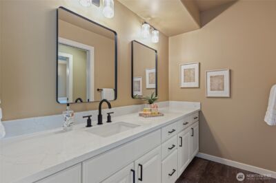 8218 229th Place SE, Woodinville, WA 98072 - Photo 31