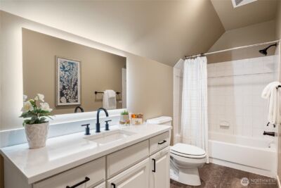 8218 229th Place SE, Woodinville, WA 98072 - Photo 32
