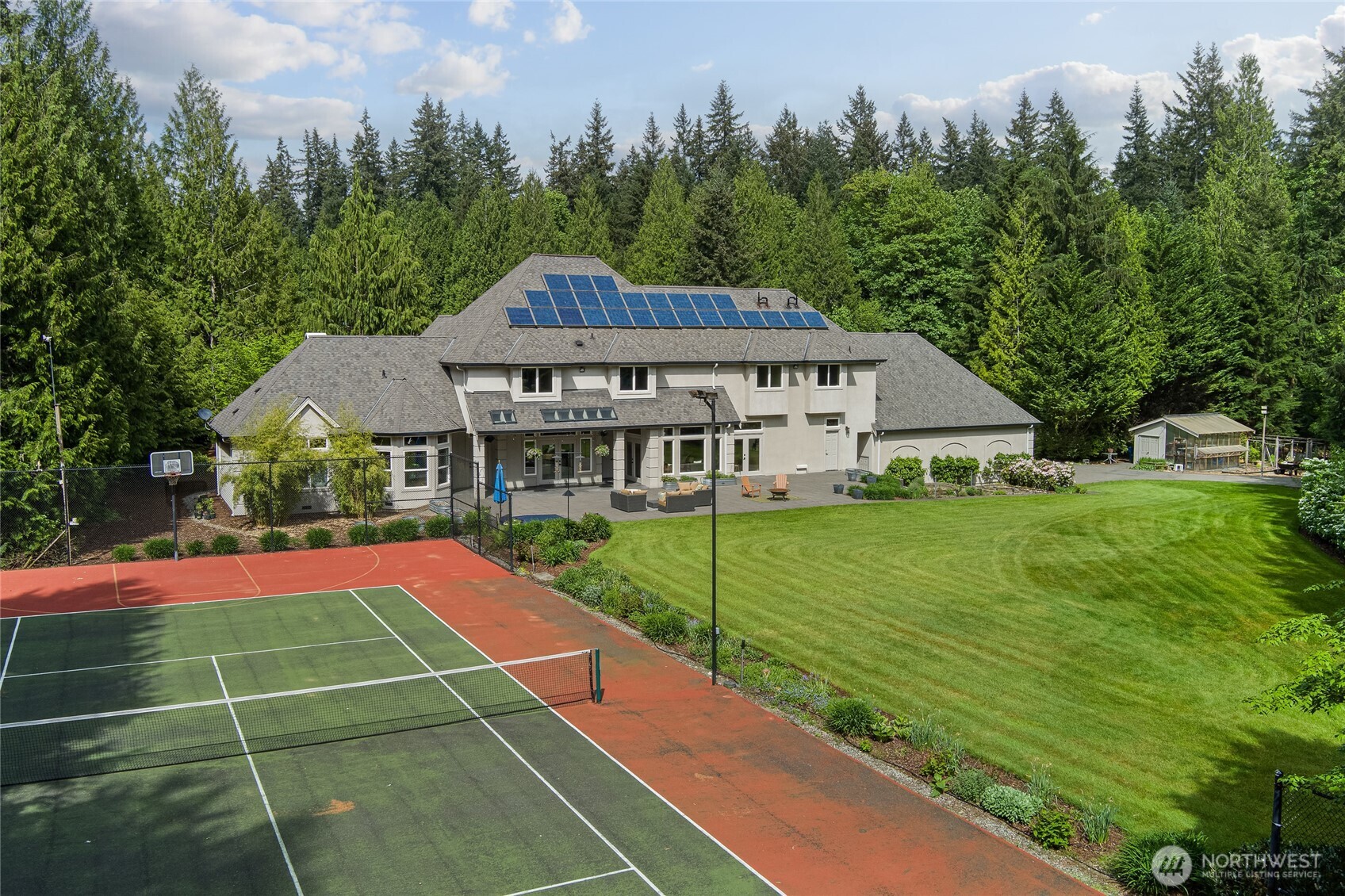 8218 229th Place SE, Woodinville, WA 98072