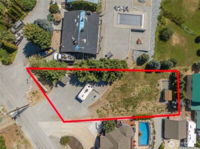 327 Lakeshore Drive , Manson, WA 98831 - Photo 5