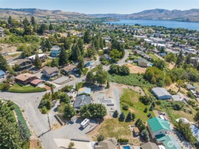 327 Lakeshore Drive , Manson, WA 98831 - Photo 6