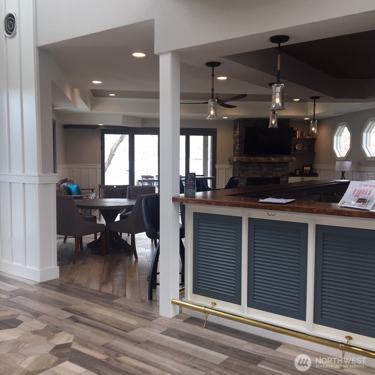 1350 W WOODIN Avenue #C-12, Chelan, WA 98816