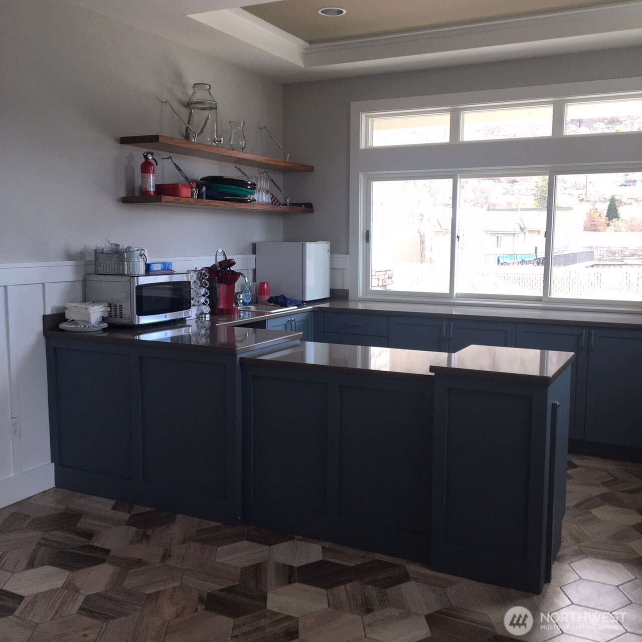 1350 W WOODIN Avenue #C-12, Chelan, WA 98816