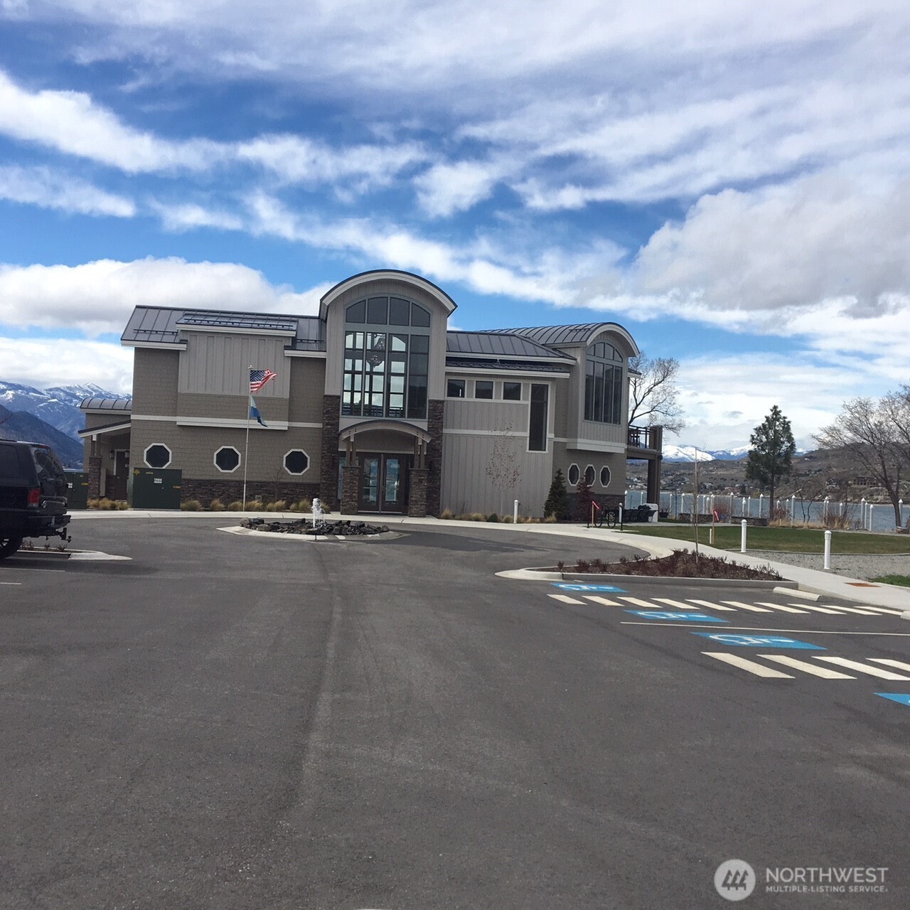 1350 W WOODIN Avenue #C-12, Chelan, WA 98816