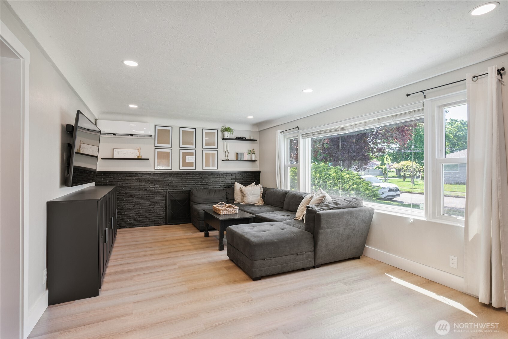 2808 Lilac Street , Longview, WA 98632