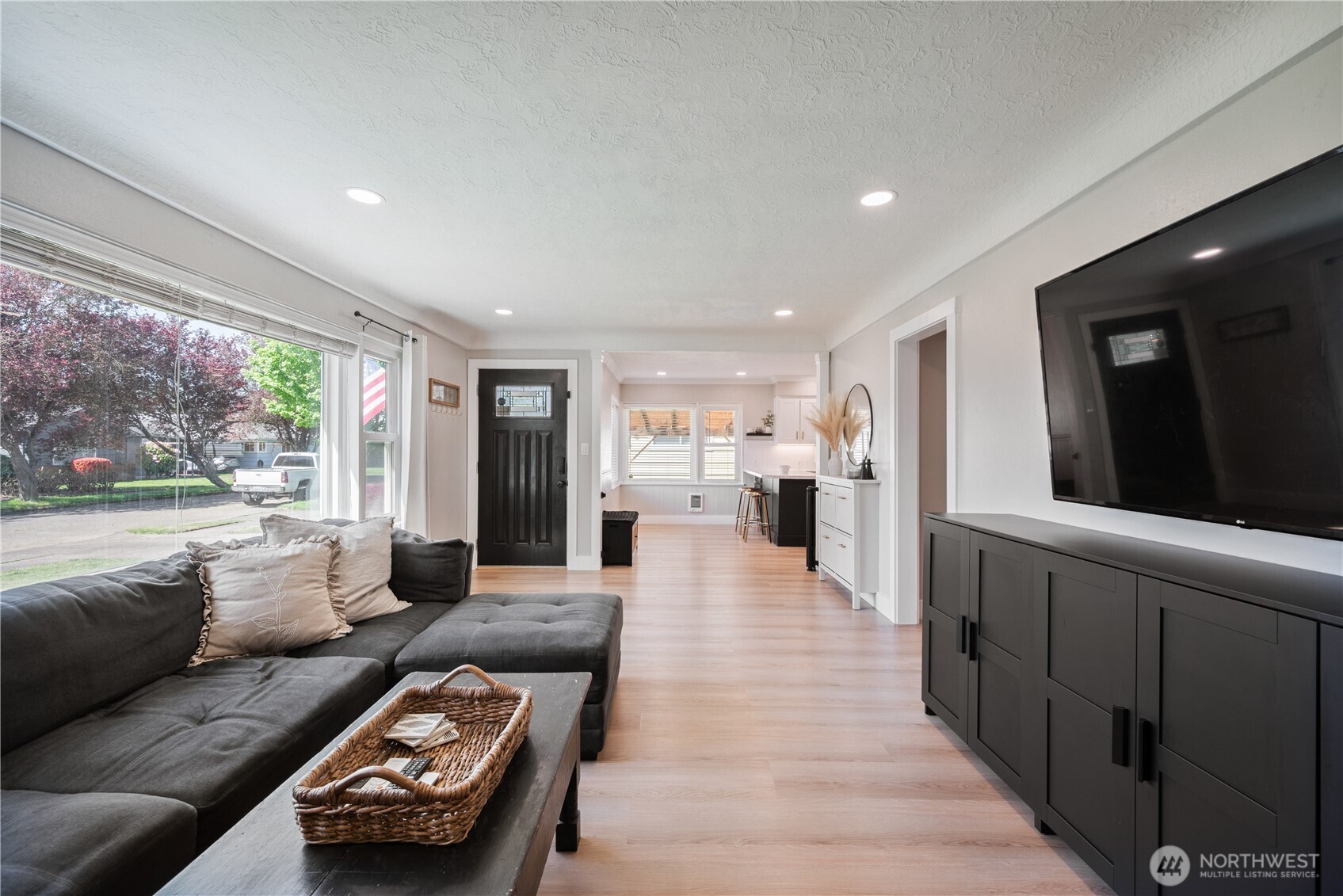 2808 Lilac Street , Longview, WA 98632