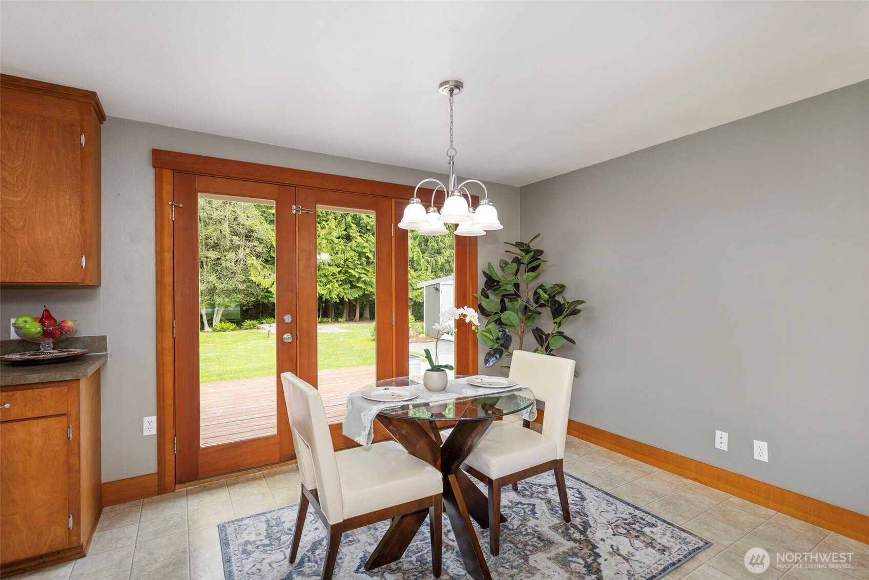 32022 Gamble Way NE, Poulsbo, WA 98370
