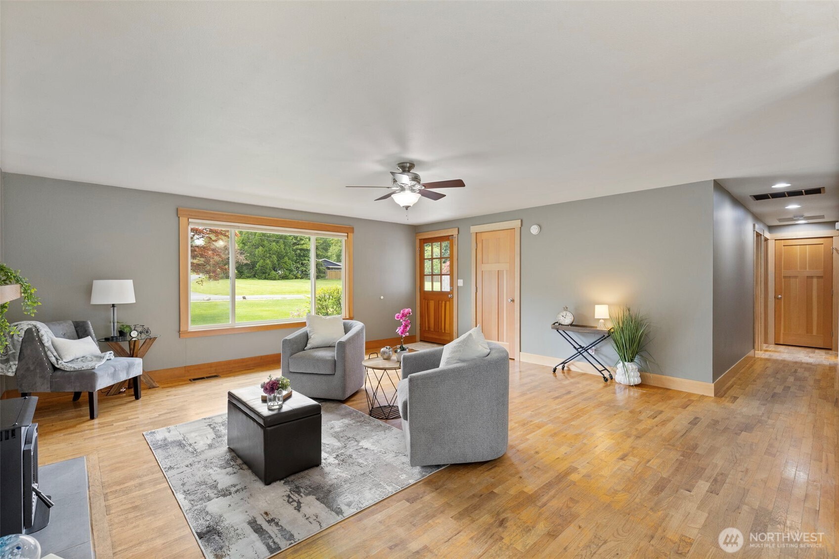 32022 Gamble Way NE, Poulsbo, WA 98370