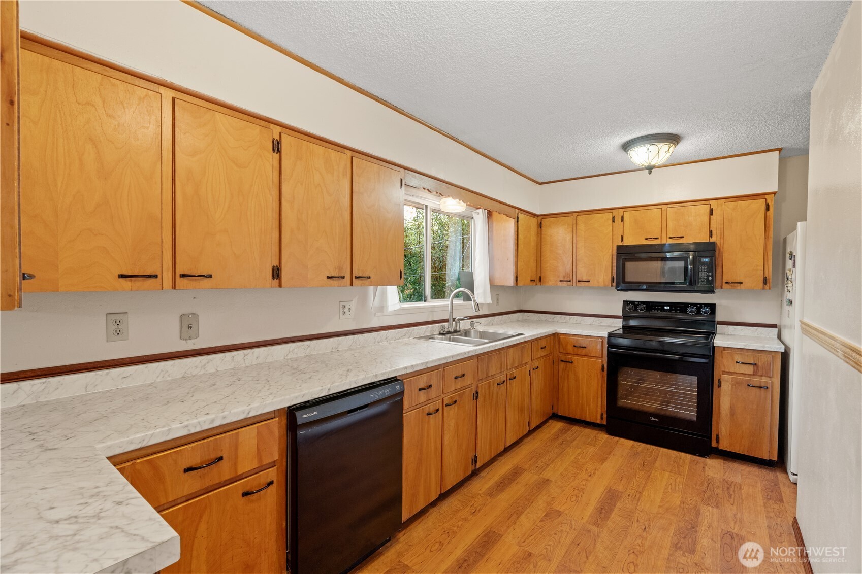 467 E Mommsen Street , McCleary, WA 98557