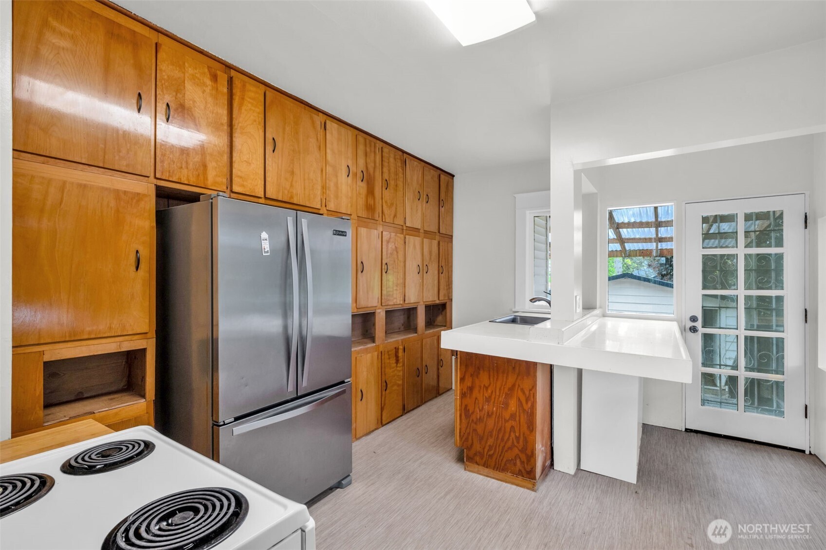 3551 SW 99th Street , Seattle, WA 98126