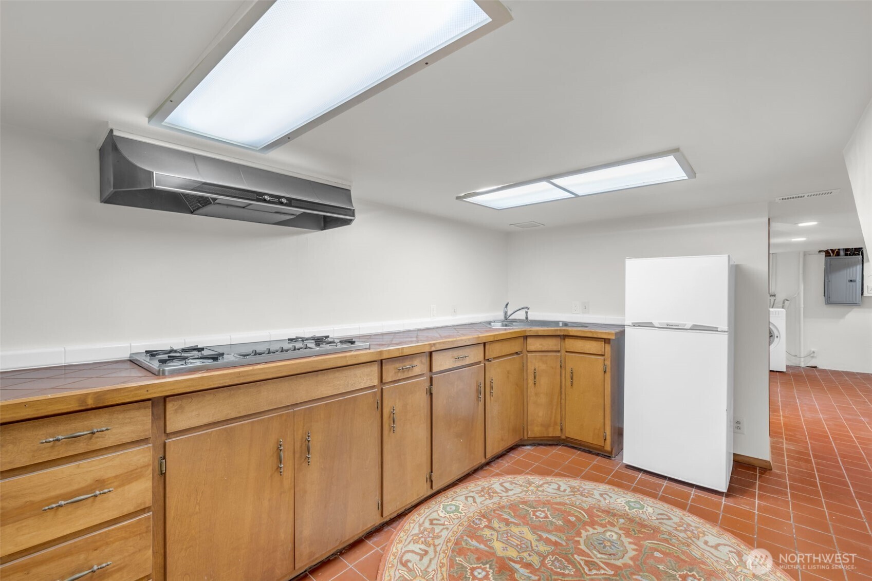 3551 SW 99th Street , Seattle, WA 98126