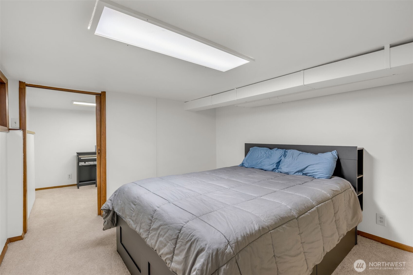 3551 SW 99th Street , Seattle, WA 98126