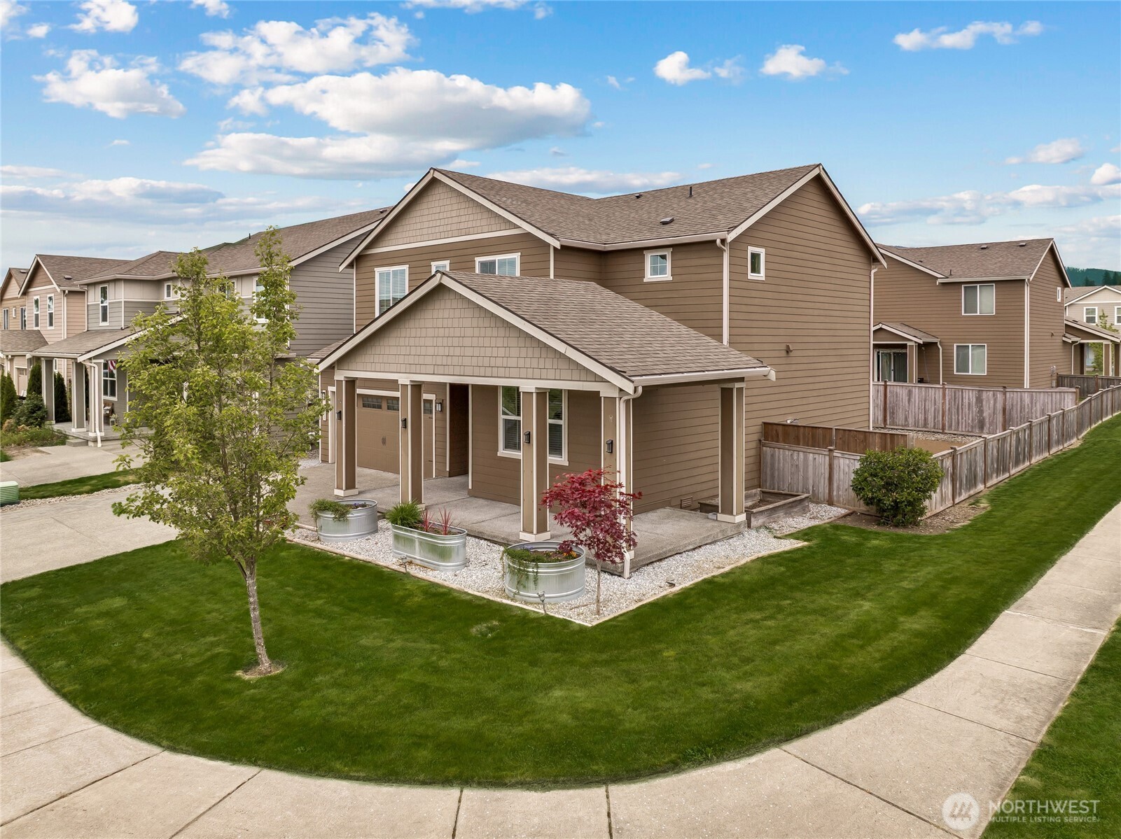 201 Grennan Lane N, Enumclaw, WA 98022