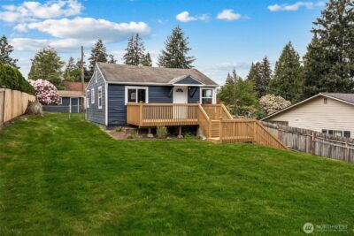 3142 Glendale Drive W, University Place, WA 98466 - Photo 2