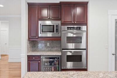 24121 NE 1st Place , Sammamish, WA 98074 - Photo 16