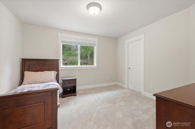 24121 NE 1st Place , Sammamish, WA 98074 - Photo 24