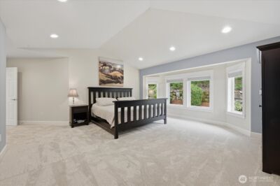 24121 NE 1st Place , Sammamish, WA 98074 - Photo 29