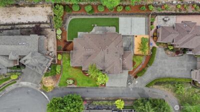 24121 NE 1st Place , Sammamish, WA 98074 - Photo 3
