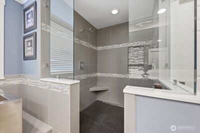 24121 NE 1st Place , Sammamish, WA 98074 - Photo 31