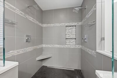 24121 NE 1st Place , Sammamish, WA 98074 - Photo 32