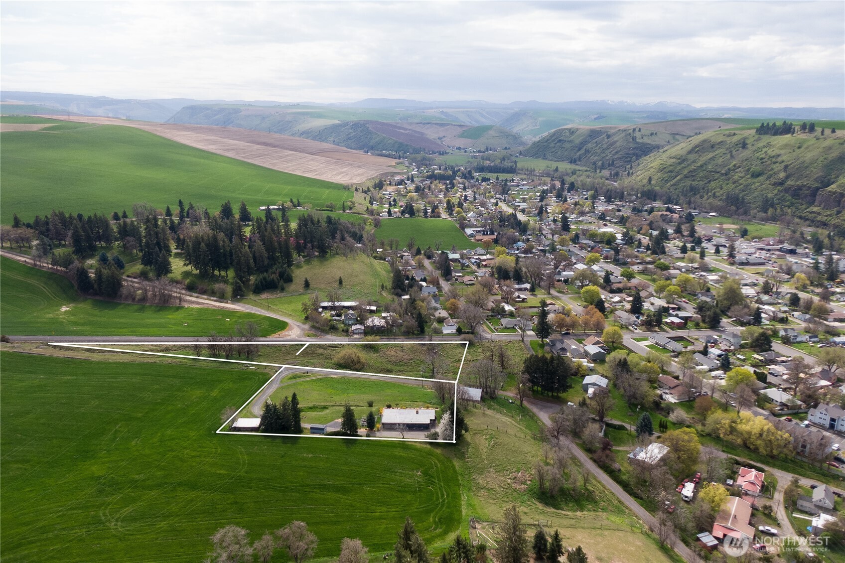 800 Eckler , Dayton, WA 99328