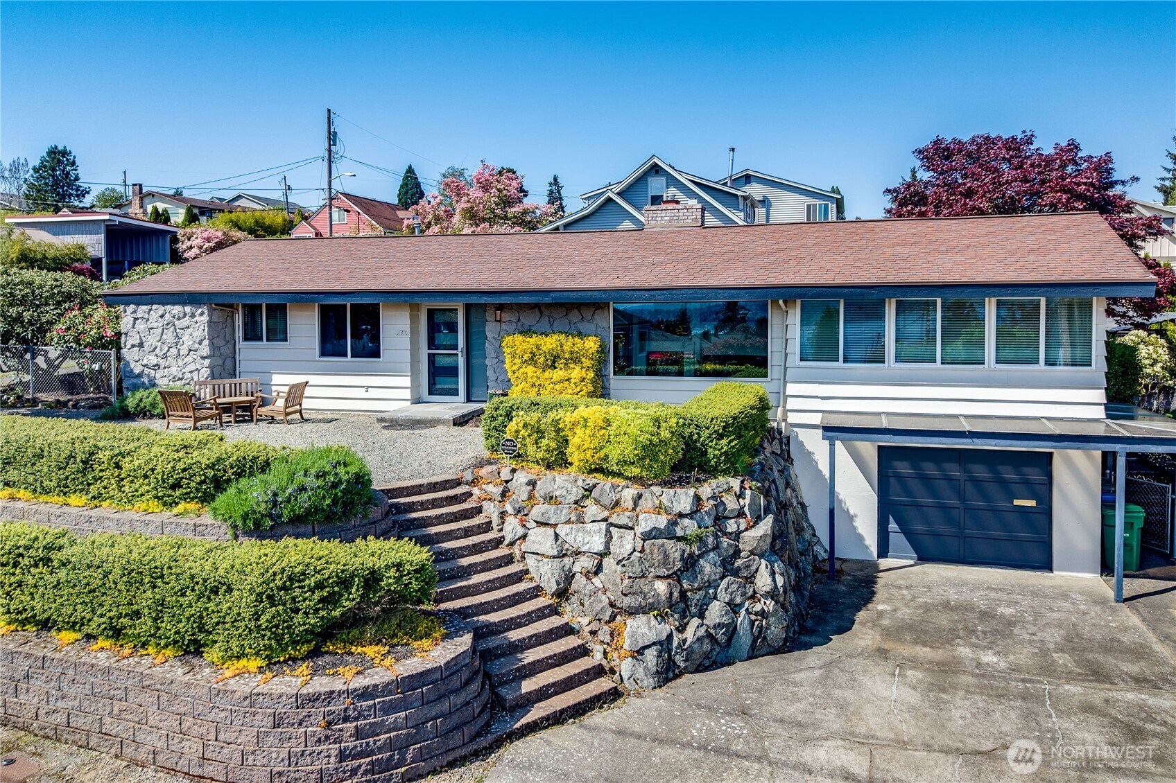 2702 E 16th Street , Bremerton, WA 98310