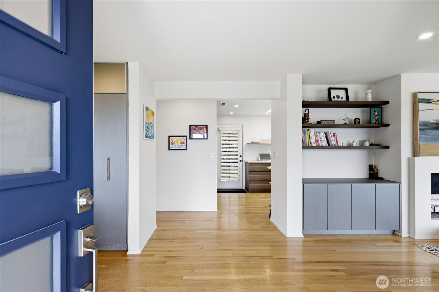 2702 E 16th Street , Bremerton, WA 98310