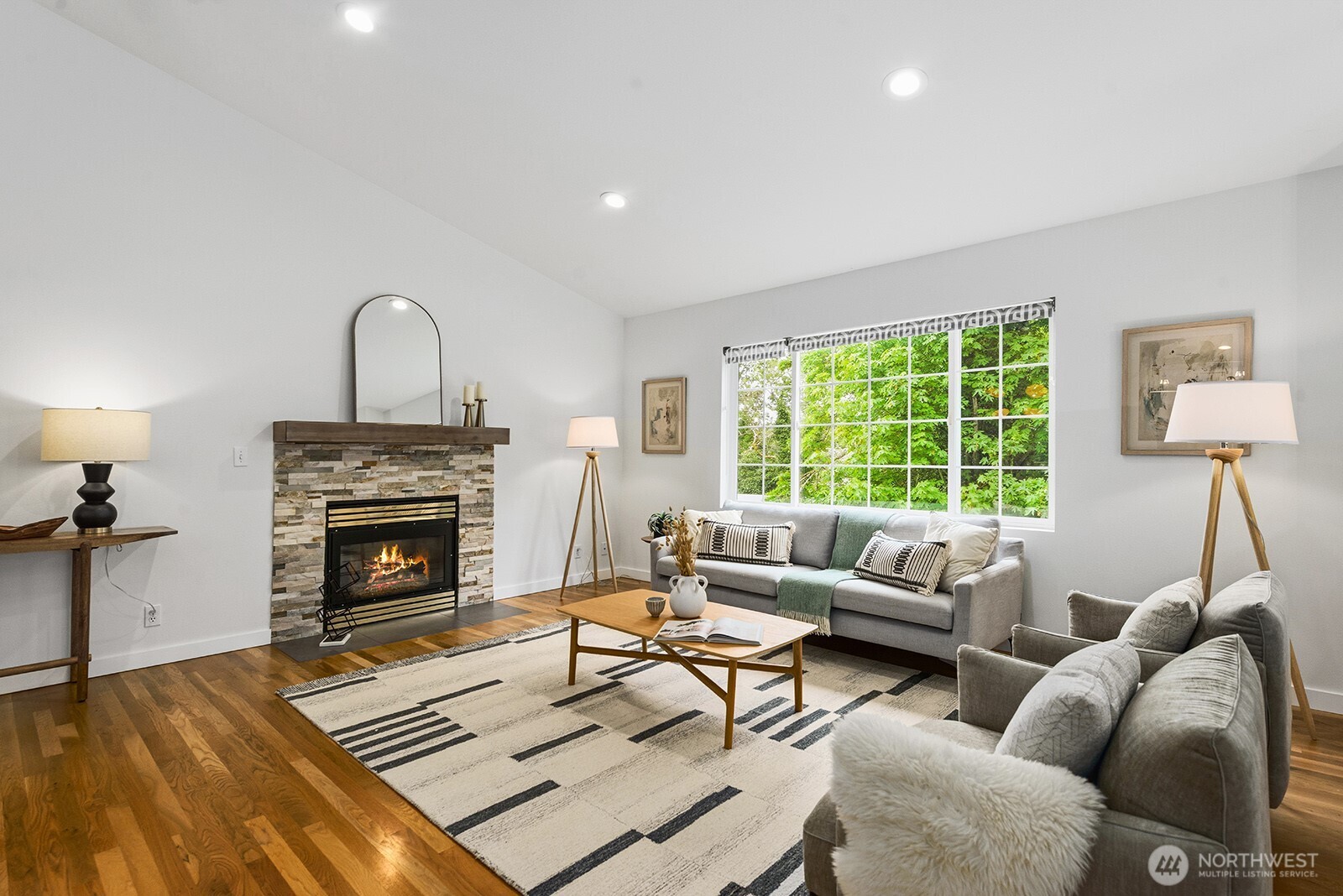 4035 NE 110th Street , Seattle, WA 98125
