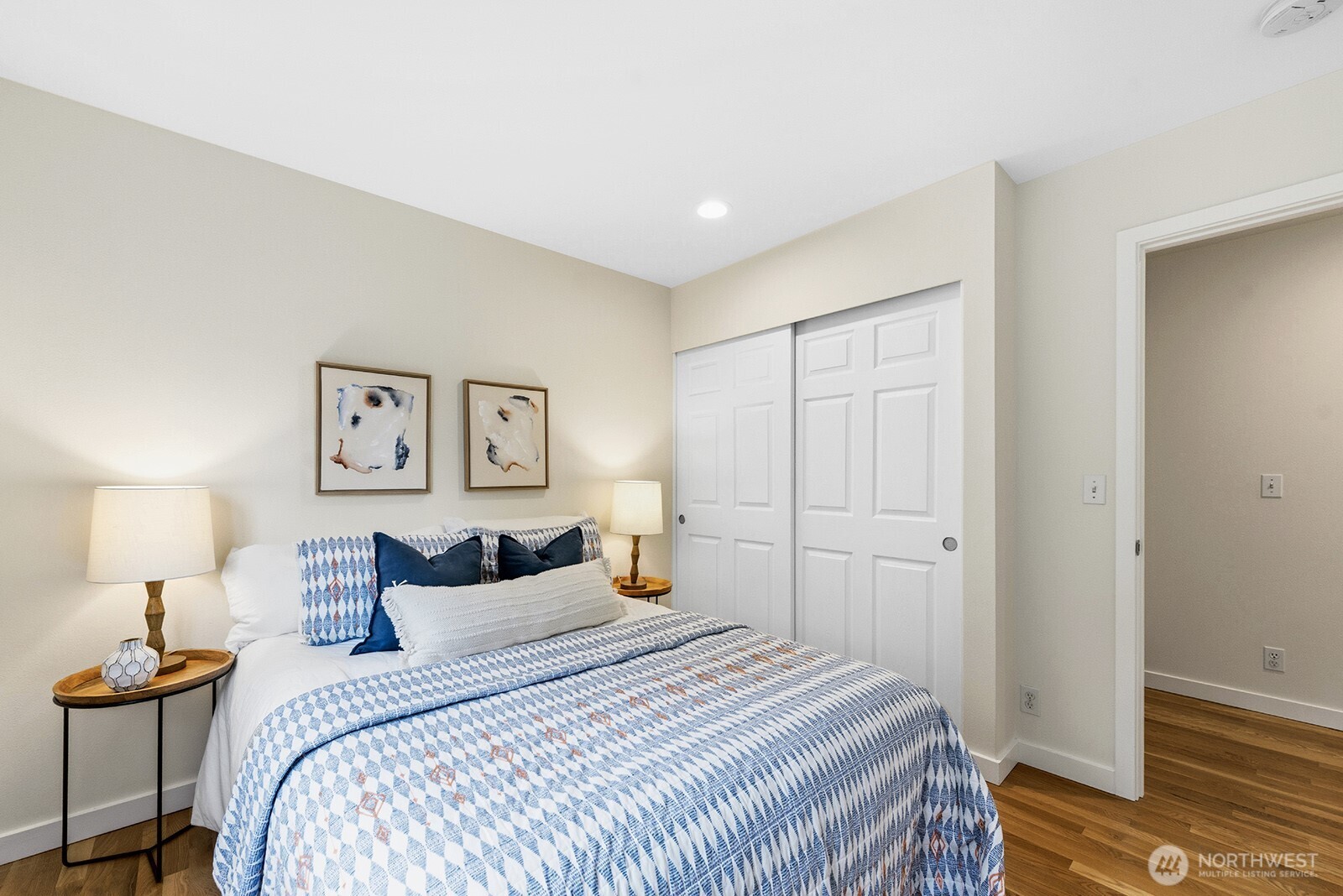 4035 NE 110th Street , Seattle, WA 98125