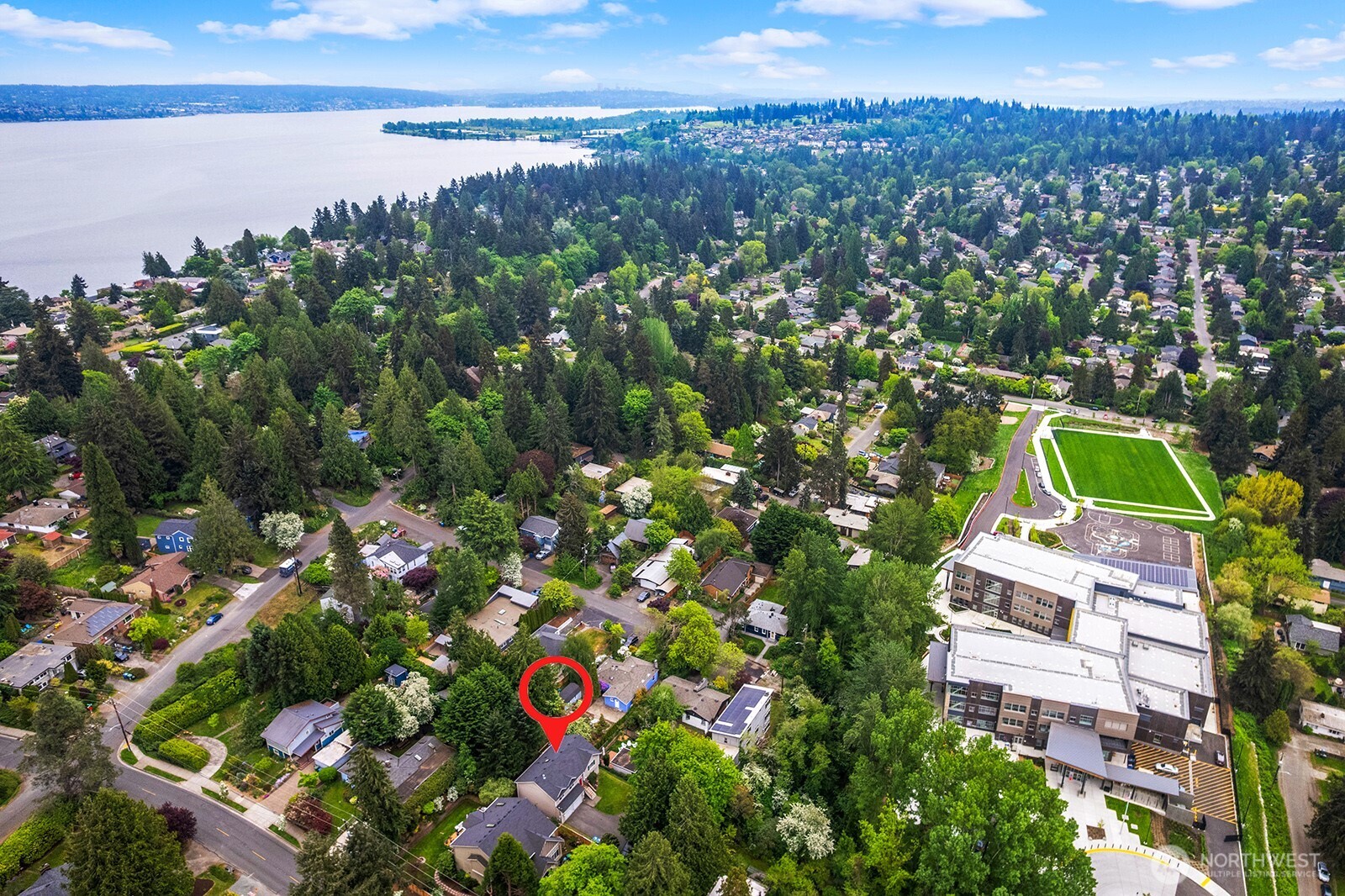 4035 NE 110th Street , Seattle, WA 98125