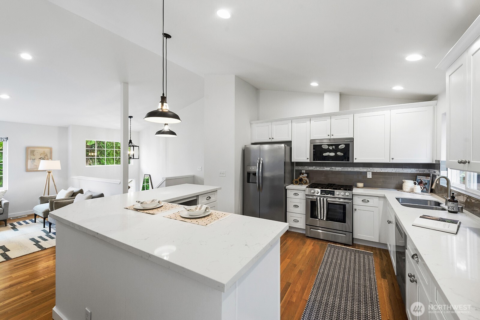 4035 NE 110th Street , Seattle, WA 98125