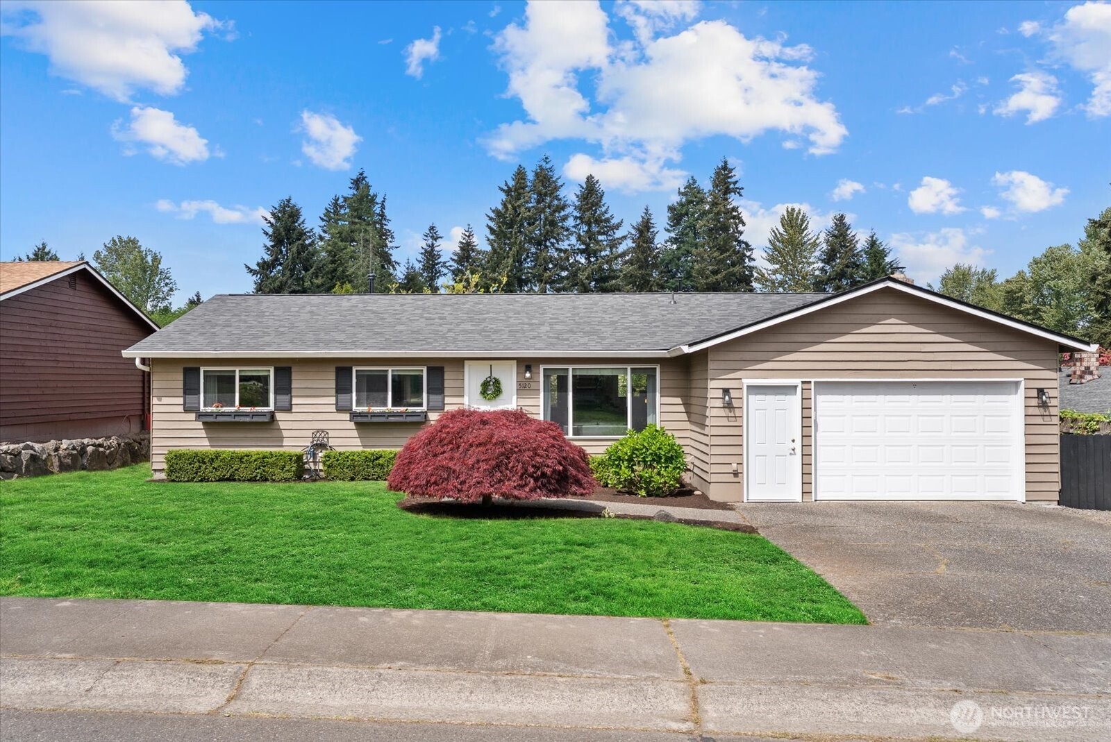 5120 S 297th Place , Auburn, WA 98001