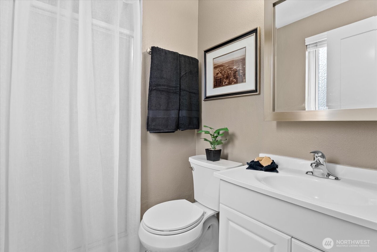 5120 S 297th Place , Auburn, WA 98001