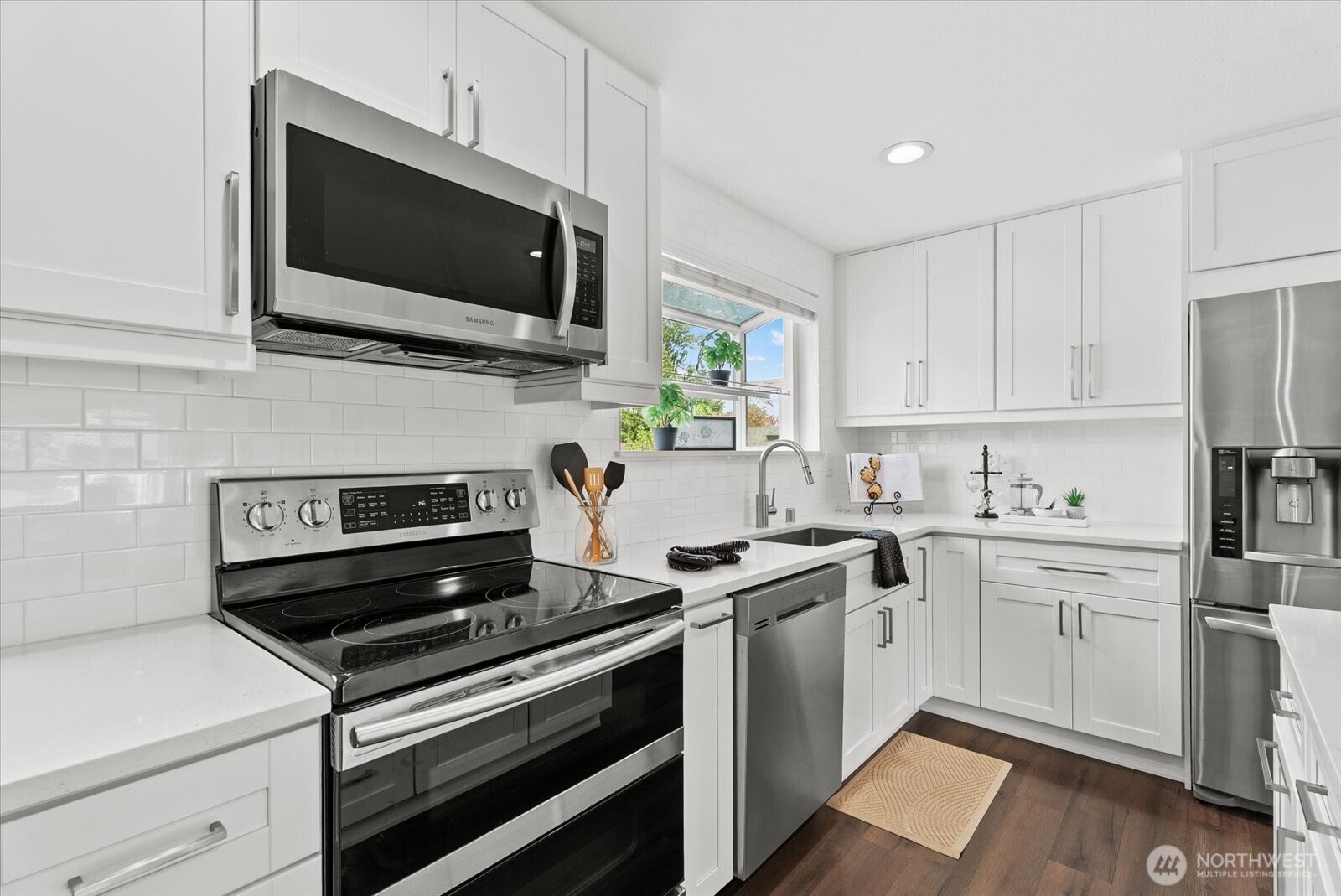 5120 S 297th Place , Auburn, WA 98001
