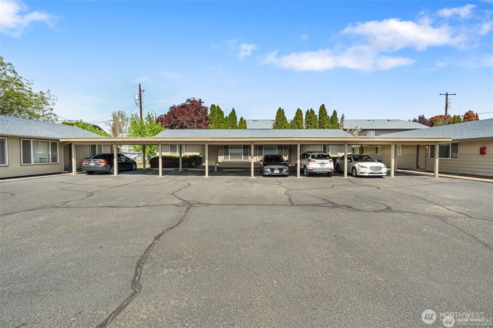 1011 1013, 1015 S 48th Avenue , Yakima, WA 98908