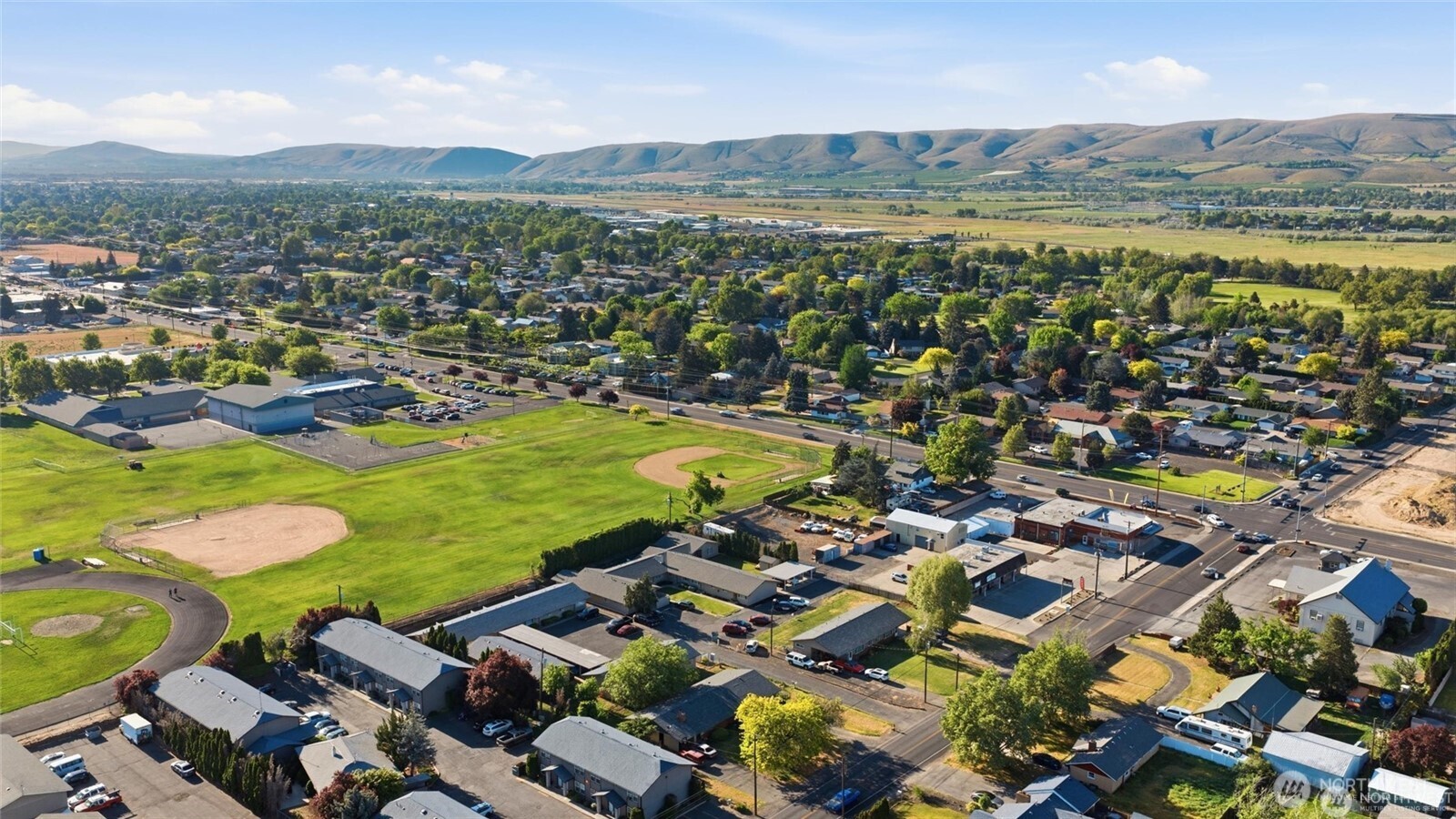 1011 1013, 1015 S 48th Avenue , Yakima, WA 98908