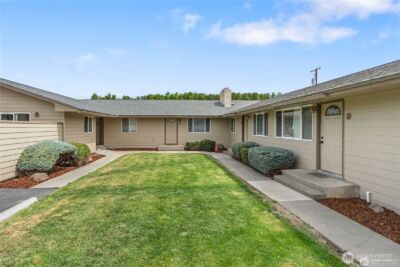 1011 1013, 1015 S 48th Avenue , Yakima, WA 98908 - Photo 1
