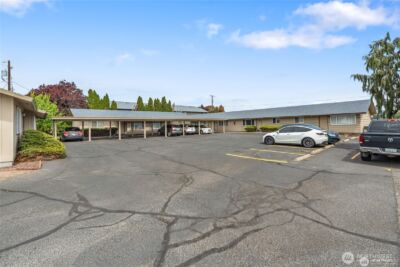 1011 1013, 1015 S 48th Avenue , Yakima, WA 98908 - Photo 5