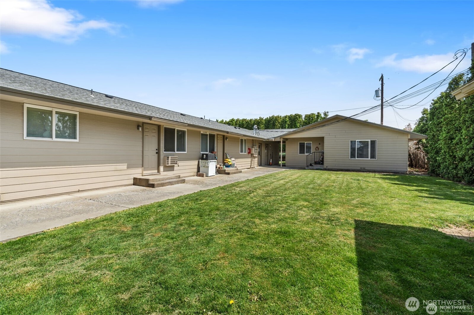 1011 1013, 1015 S 48th Avenue , Yakima, WA 98908