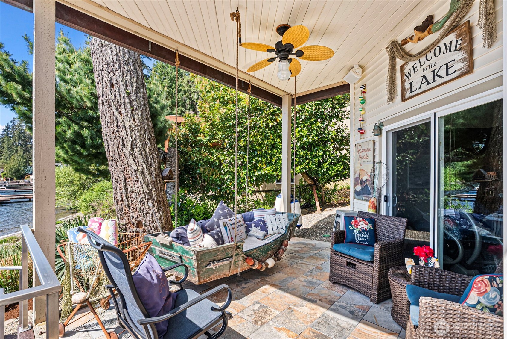 3800 E Mason Lake Drive W, Grapeview, WA 98546