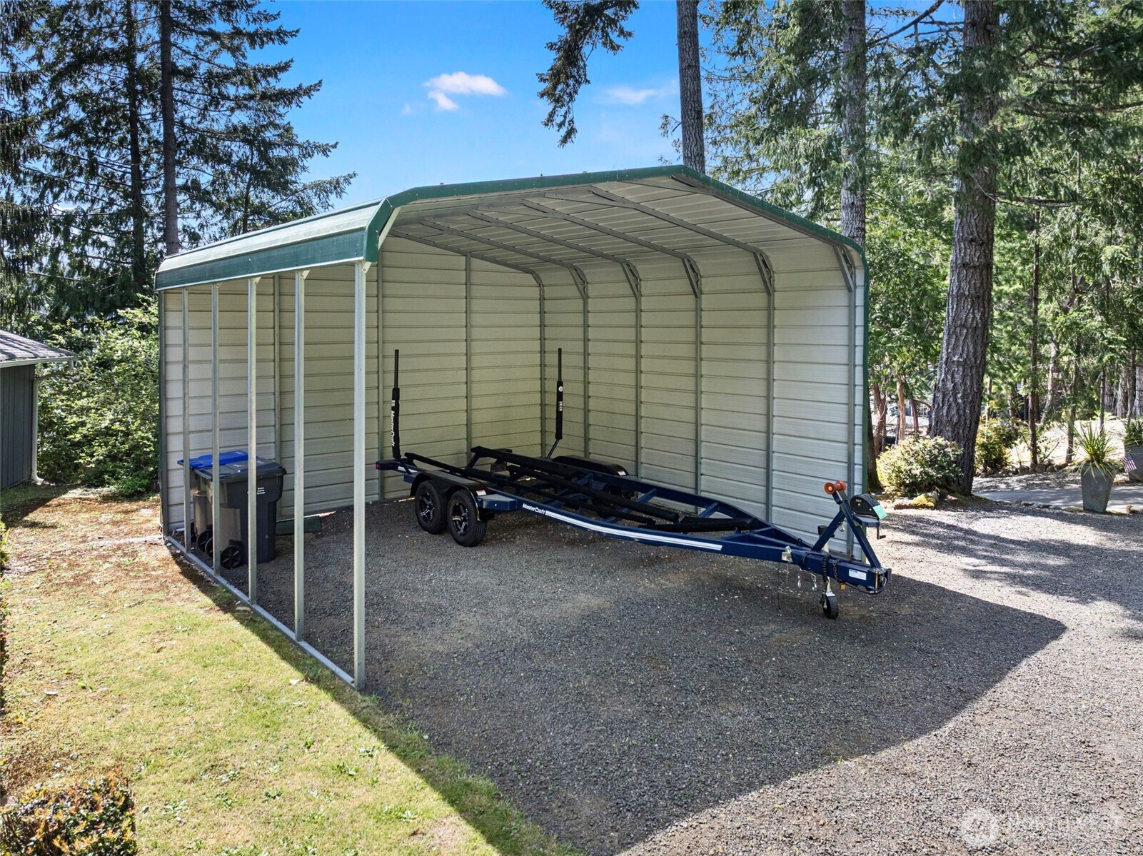 3800 E Mason Lake Drive W, Grapeview, WA 98546